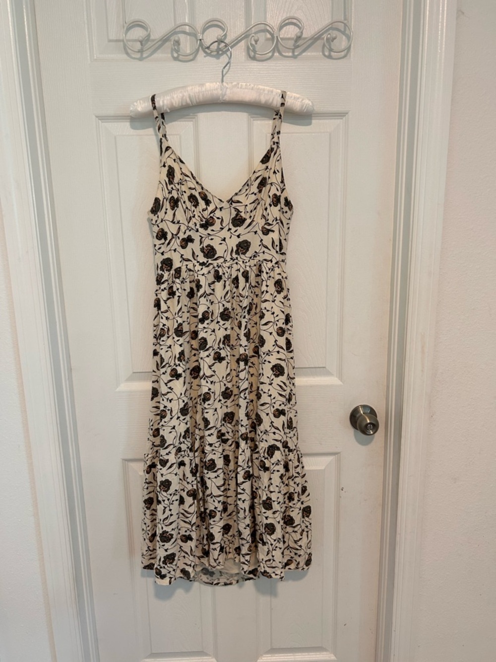 Japra Cream Floral Midi Dress with Brown Print and Spaghetti Straps. Size S